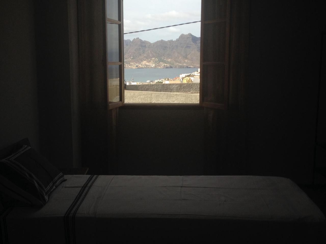 Residencial Monte Cara Bed and Breakfast Μιντέλο Εξωτερικό φωτογραφία
