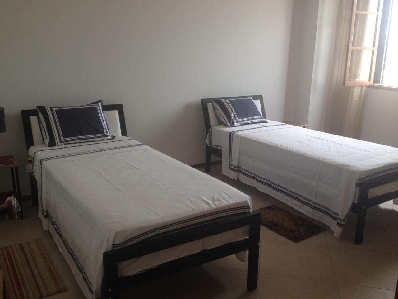 Residencial Monte Cara Bed and Breakfast Μιντέλο Εξωτερικό φωτογραφία